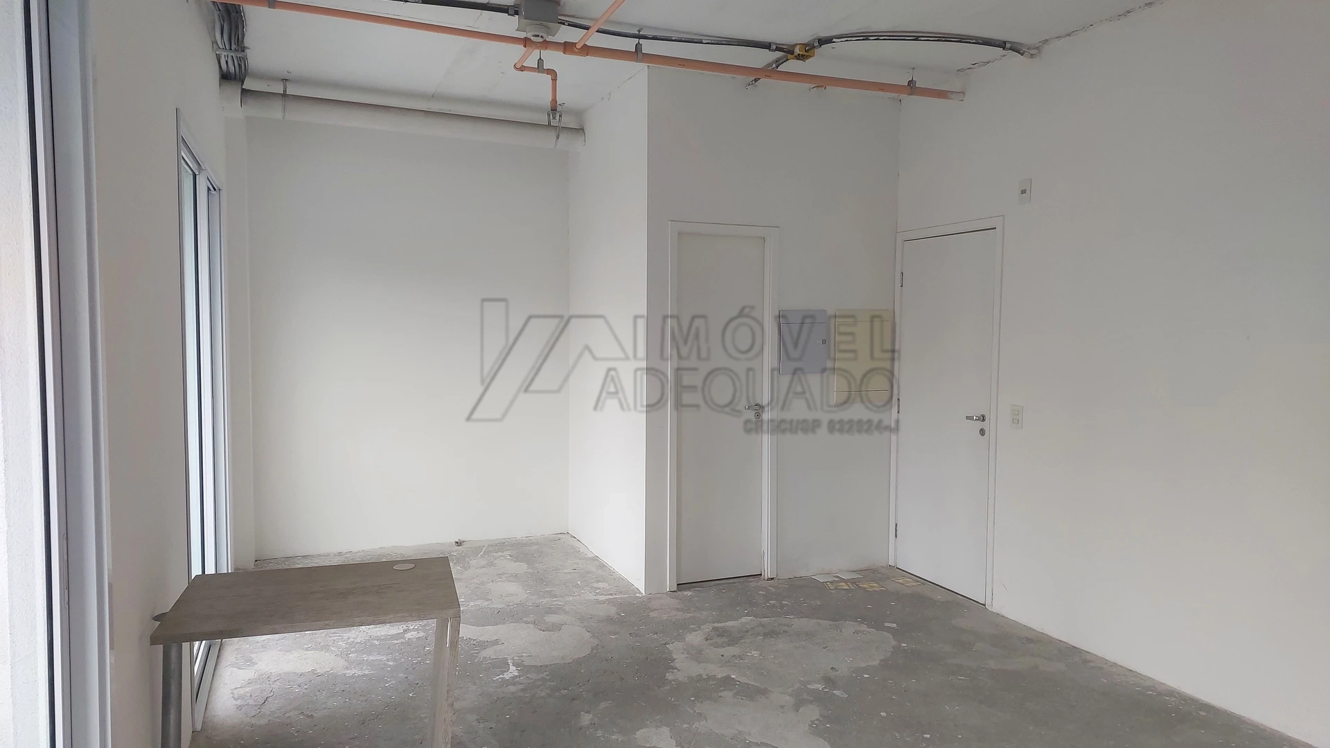 Sala Comercial para venda/loca&ccedil;&atilde;o possui 36 m&sup2; Em Centro - Osasco/SP