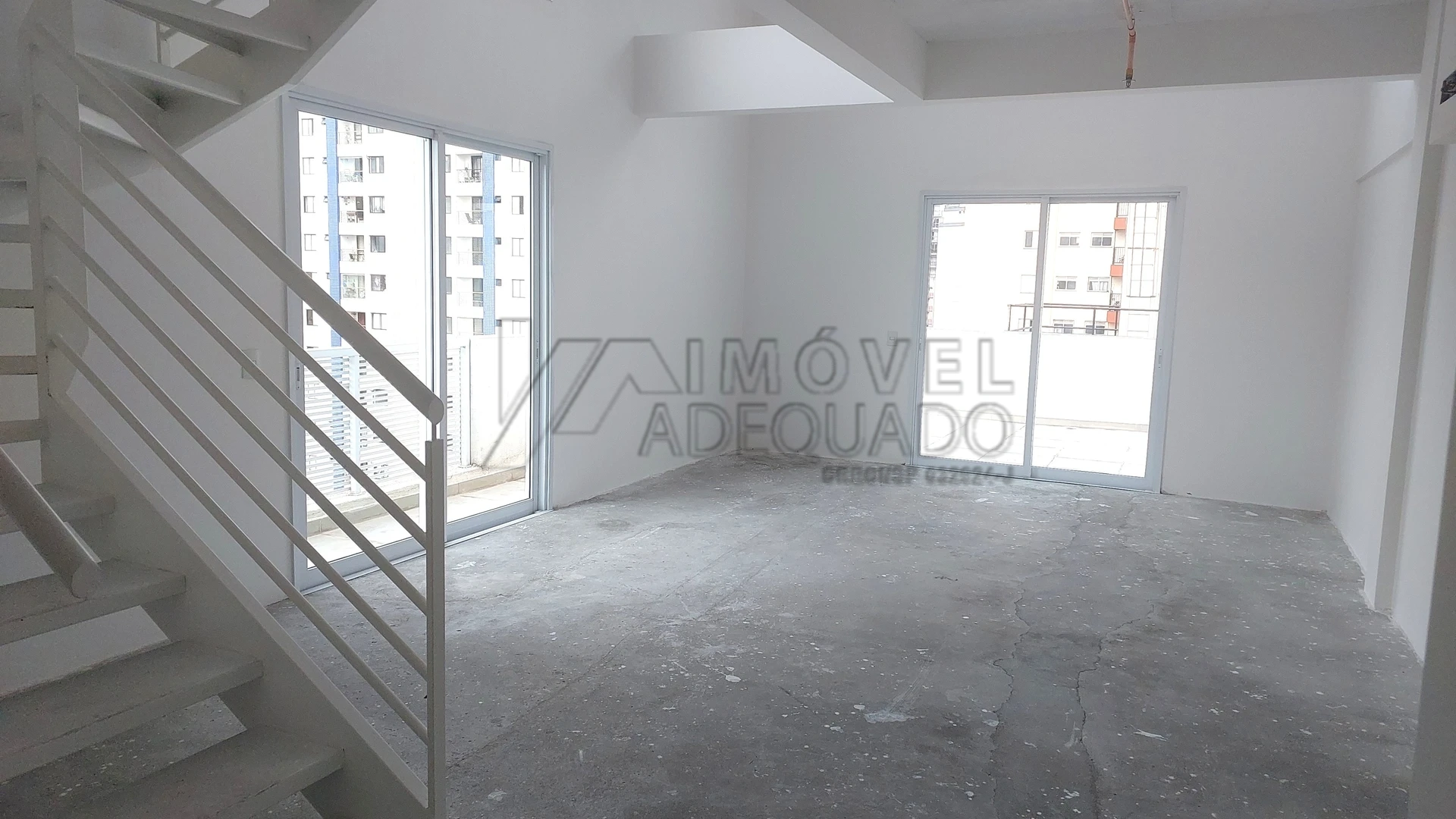Sala Comercial para venda/locação possui 98 m² Em Centro - Osasco/SP