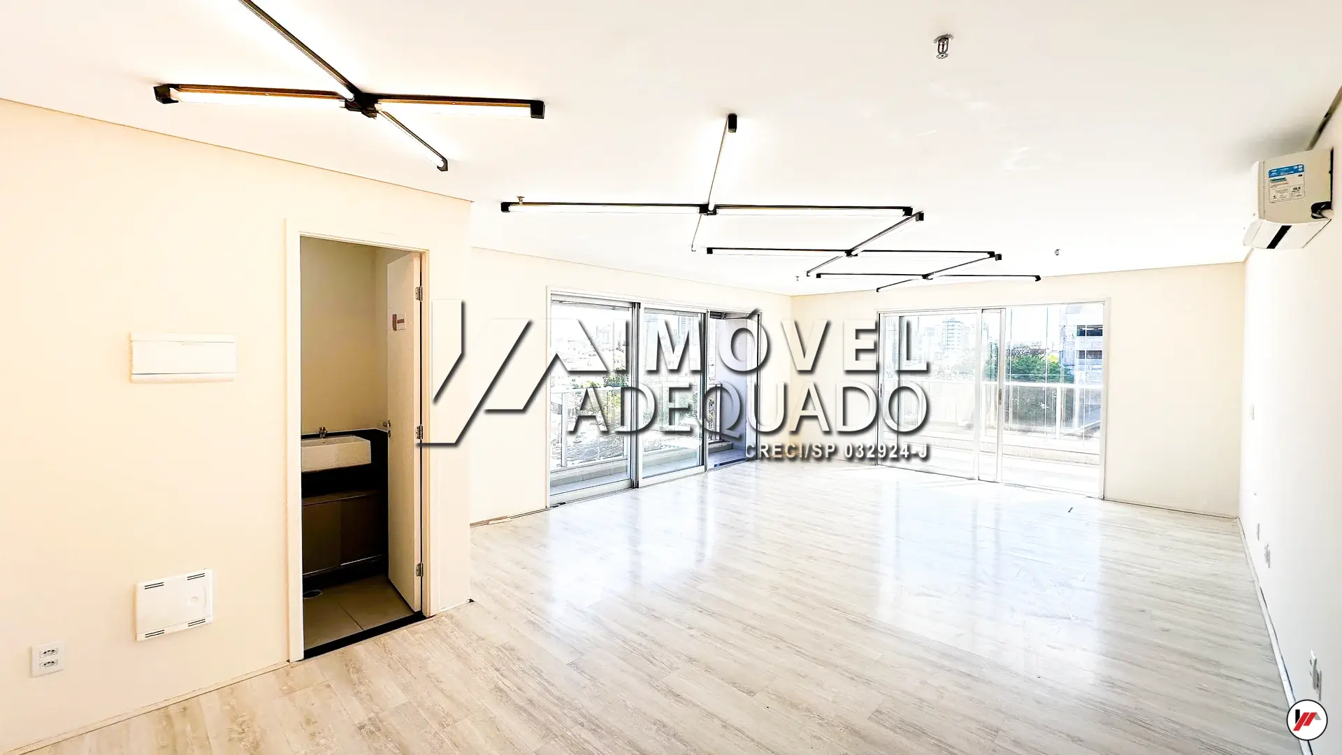 Sala Comercial para Venda e Loca&ccedil;&atilde;o de 63m&sup2; na Vila Campesina, Osasco/SP
